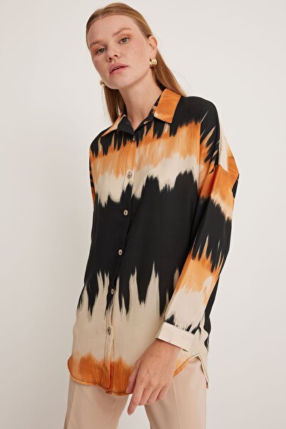 Hiccup BDART oversized orange and black shirt