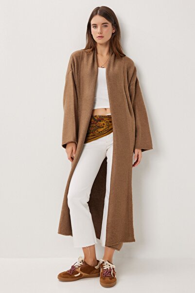 Hiccup ISTANBUL Oversized Knitted Cardigan With Open Collar and Long Sleeves