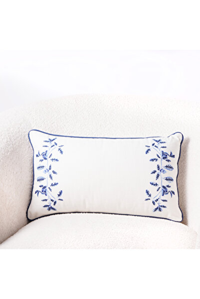 Boutique Blanche leaf cotton cushion 30*50cm
