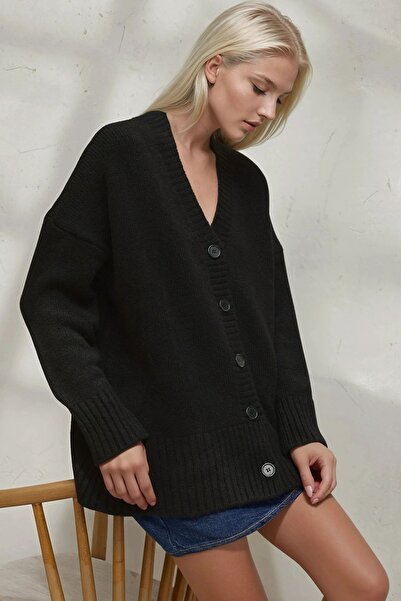 Hiccup Kalın V-Yaka Örgü Hırka