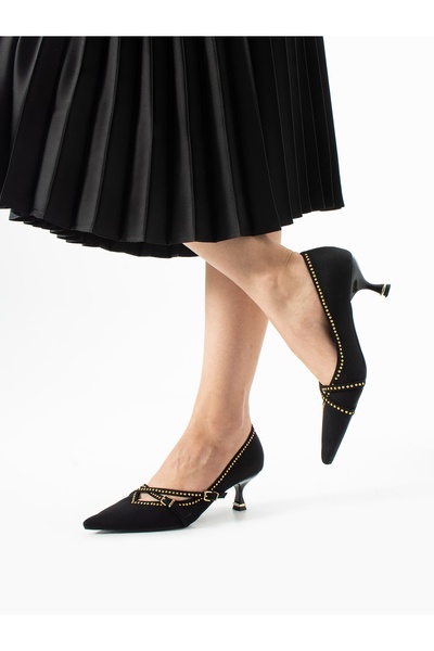 ALEMDAR AYAKKABI VİTTORİA Γυναικεία Παπούτσια με Λεπτομέρεια Μαύρης Καρφίτσας...