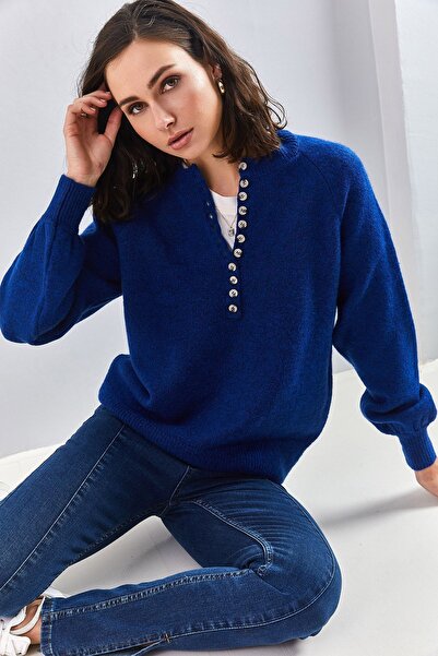 Hiccup Knitted sweater with relaxed fit and button collar