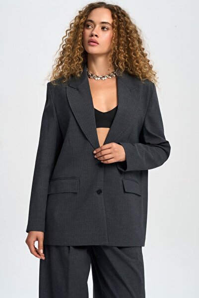 Hiccup MORE STUDIOS Jessical Striped Blazer