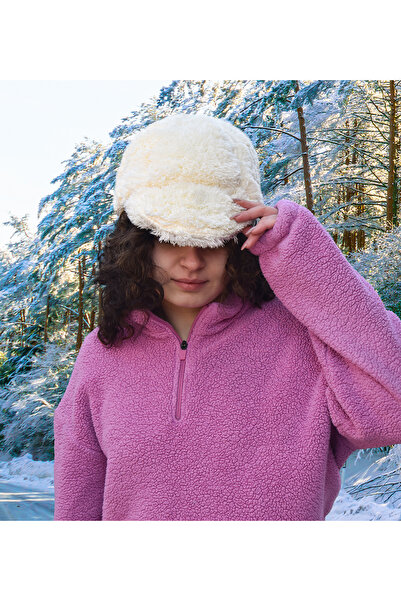 Pababo Plush Hat – Soft Textured Winter Hat for Daily Use