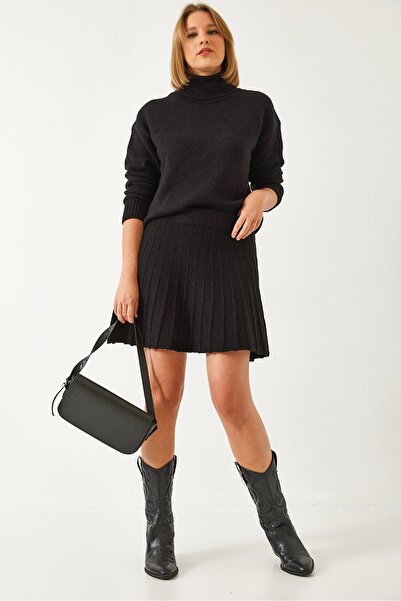 Hiccup Bianco Lucci knitted skirt and top set