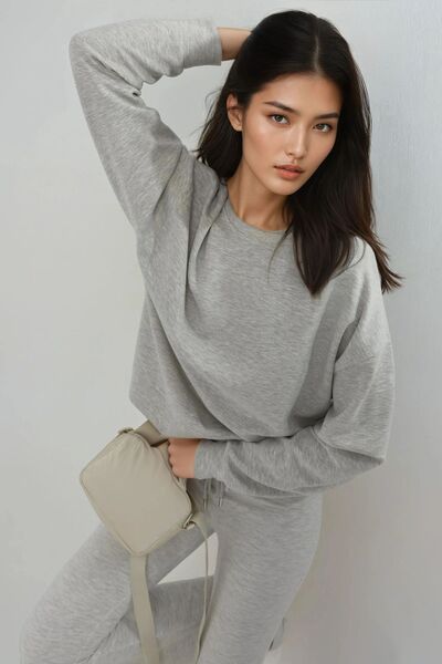 Hiccup Φούτερ BUSEM με χαλαρή εφαρμογή και λαιμόκοψη ποδηλατικού τύπου