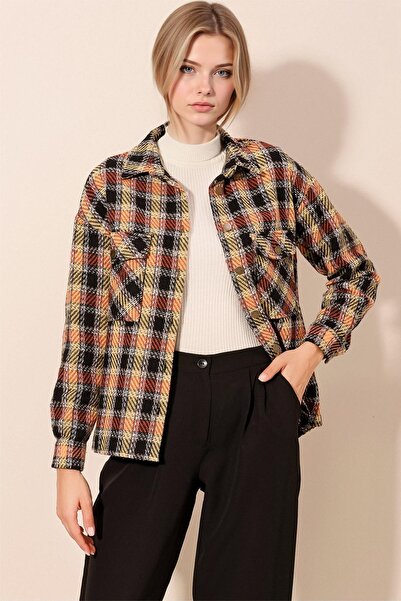 Hiccup Bdart Pocket Detailed Checkered Buttoned Shirt