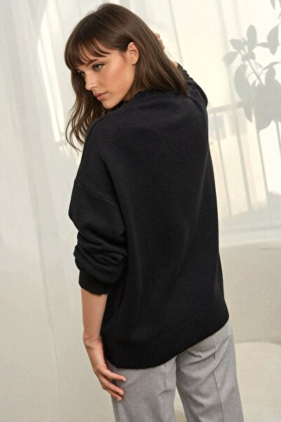 Hiccup Pulover tricotat cu guler rotund, confortabil