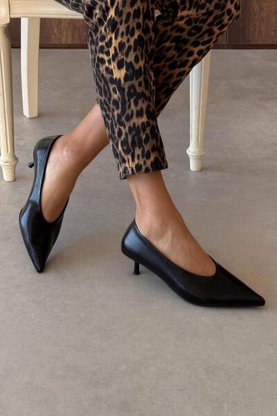 nope21shoess Alya Black Stiletto