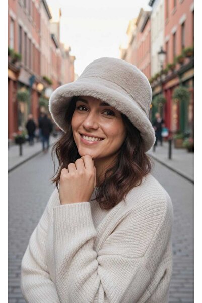 LAGRANZE Premium Plush Bucket Hat