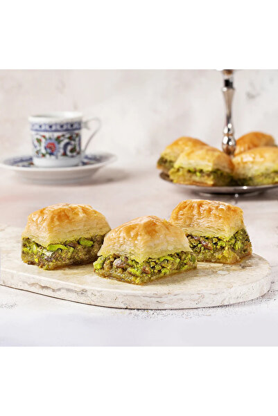 ŞEF BAKLAVALARI Kuru Baklava 500 gr ( 12-13 ad )