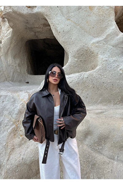 kırmızı butiks Δερμάτινο παλτό με καφέ ζώνη και μανίκια νυχτερίδας