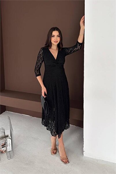 Neşeli Butik Women's Black Double-Breasted Collared Midi Length Stretch Fabri...