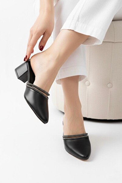 NOVELLAM SHOES Women's Amber Pointed Toe Stone Detailed Thick Heeled Daily Sl...