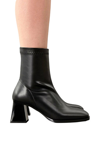 waykon Wentes Women's Boots with Zipper Detail, Thick High Heels, Stressed Boots