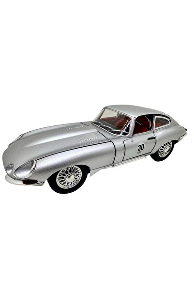 JPT Jaguar E-Type Silver Coupe Model 1:24 with Lights