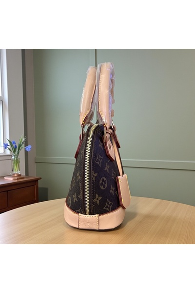 Gözde Mağazacılık A Quality Medium Size Women's Hand Shoulder Bag