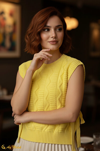 AYMELEK Women's Knitwear Crew Neck Tie-Up Sweater