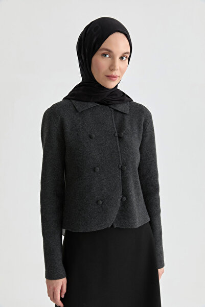 Tuğba Miray Jakar Natural Şal - Siyah