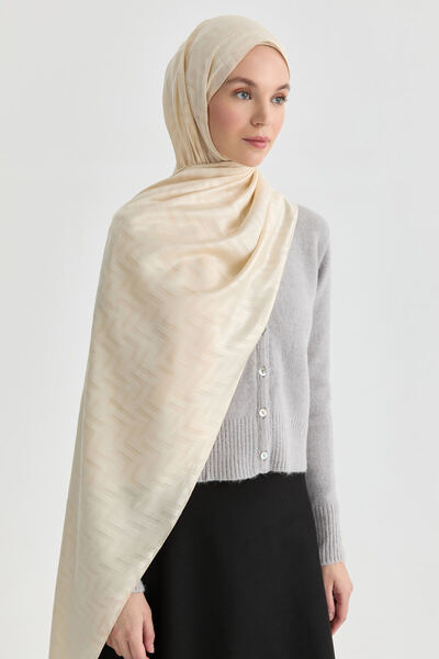 Tuğba Deren Jakar Natural Şal - Bej
