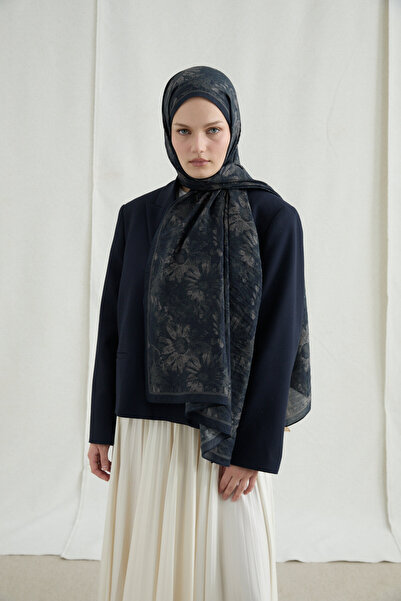 cs camellia scarf Lisa Cotton Viscose Shawl - Black Mink