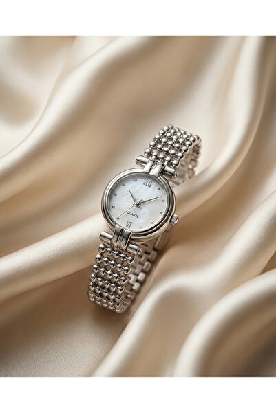 KLISHE Butik ساعة يد نسائية فضية اللون بأرقام رومانية عتيقة الطراز أنيقة ورائ...