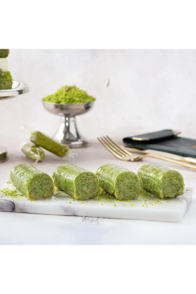 ŞEF BAKLAVA Fıstıklı Dolama 500 gr paket ( 16-18 adet )