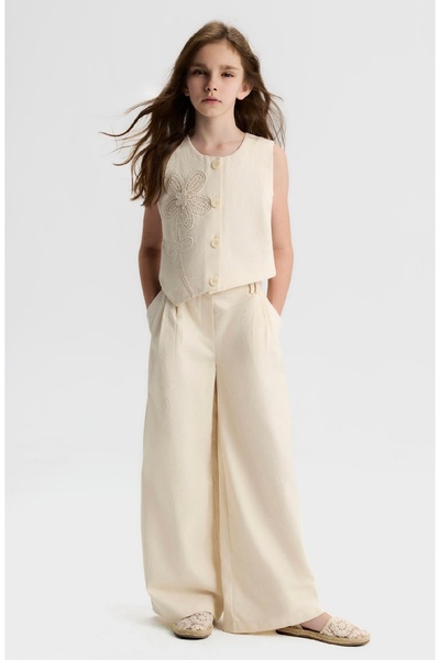 nk kids طقم مكون من قطعتين من سترة كتان ناعمة الملمس مطرزة ومفصلة وبنطلون فضف...