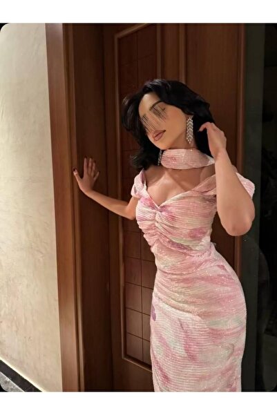 alweshah alahmar Pleated dress