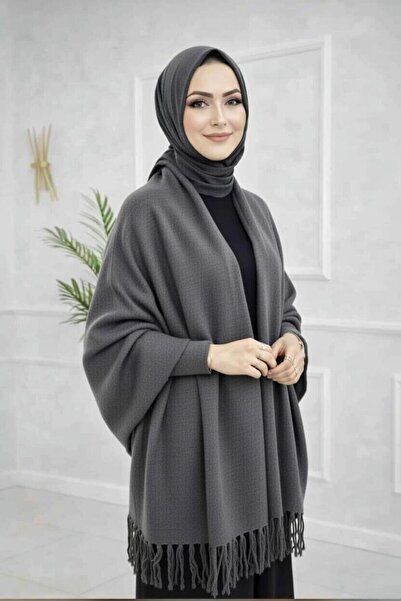 LAVRE Soft Textured Sleeve Shawl with Tassels
