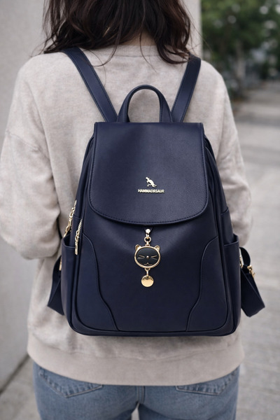 Generic حقيبة ظهر صغيرة فاخرة للنساء مزيجًا مثاليًا من الأناقة والوظائف و مصن...