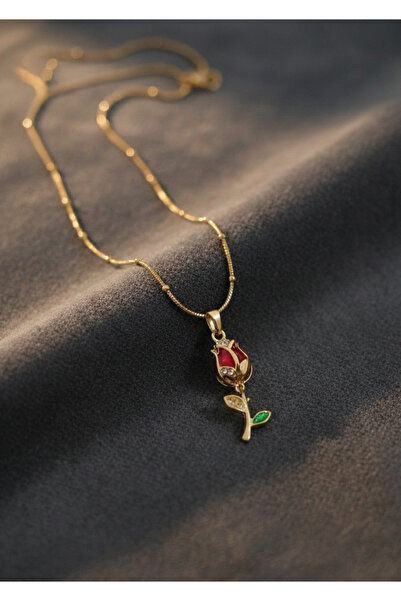 Riva Altın Kırmızı Mine İşlemeli Gül Kolye - Zarif