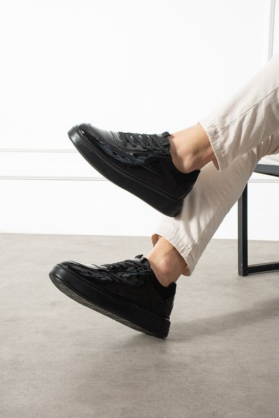 Victoris Lynor Men's Black Patent Leather Lace-Up Flat Sole Sneaker Shoes