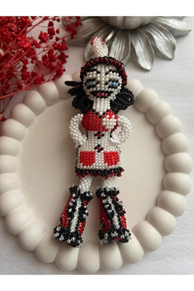 Handmade KUM BONCUK EL İŞİ KIRMIZILI FADİME BEBEK ANAHTARLIK