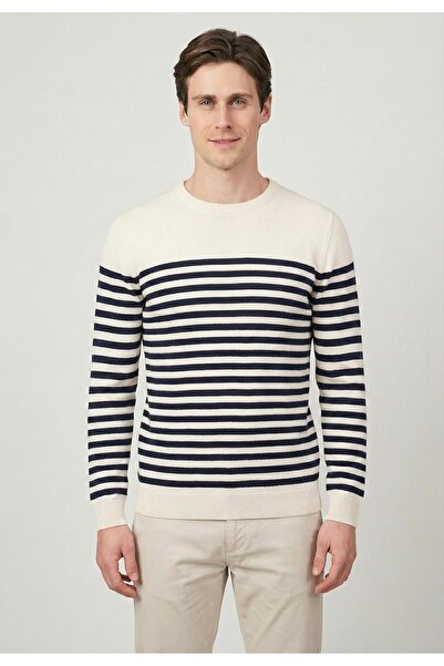 Felix Hardy Crew Neck Basic Sweater - Ecru