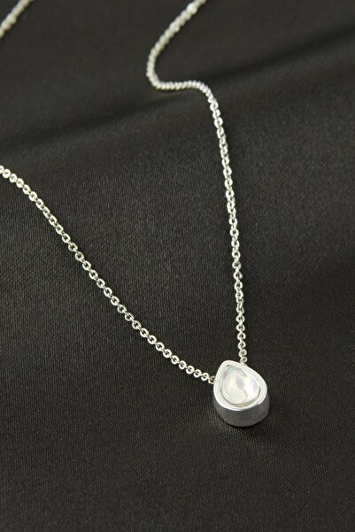 nolva Heart Jewelled Necklace