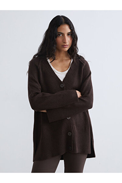 LC Waikiki UZG STORE'dan Zamansız Parçalar V Kesim Kadın Triko Hırka