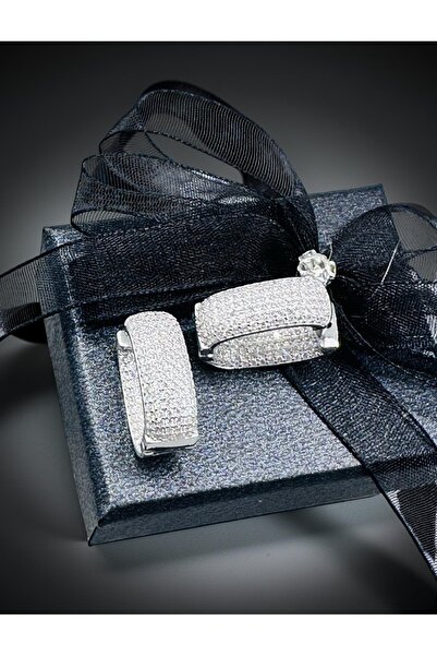 ZEY 925 Ayar Gümüş Takı- Zirkon Taşlı Kare Kadın Hediyelik Küpe