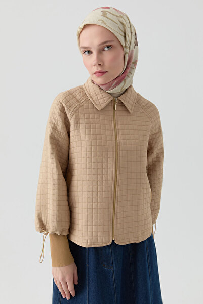 Tuğba Ribana Detaylı Kapitone Mini Mont - Bej