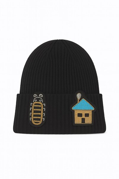 Little Toucan Black Winter Hat