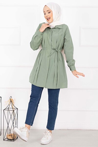 EBRUTESETTÜR Boydan Gizli Düğmeli Pile Detaylı Tesettür Gömlek Çağla Yeşili