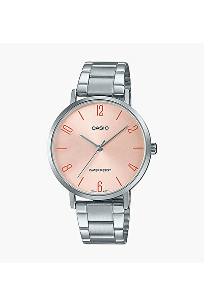 Casio ساعة نسائية فضية تناظرية بسوار من الفولاذ المقاوم للصدأ