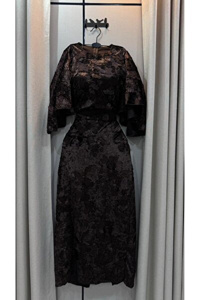 1227024 Two-piece floral velvet set