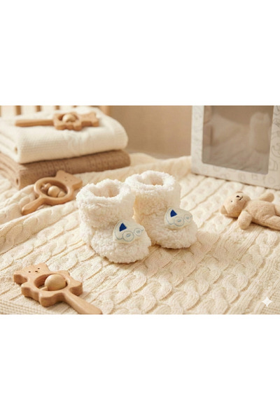 CloudStone Unisex Araba Figürlü Peluş Kaydırmaz Tabanlı Kışlık Panduf Bot