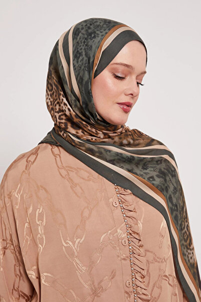 LuvenSara Patterned Silk Shawl - Green Floral