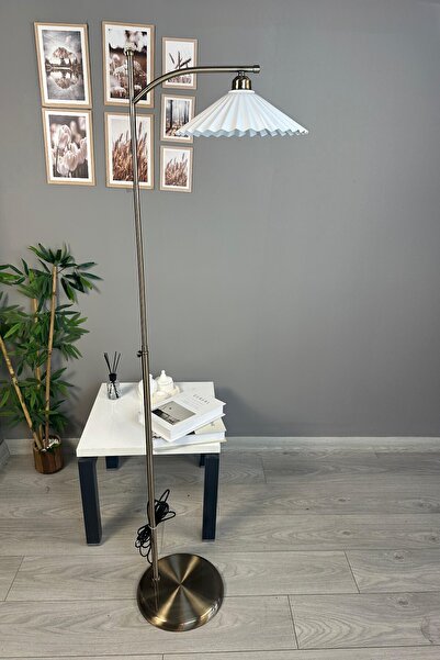 Bamyum Avilla Beyaz Eskitme Askı Gövde Lambader Dekoratif Metal Zemin Lambası