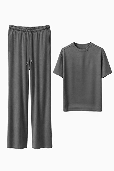 Amia&Co. Anthracite Oversize Women's Tracksuit Bottom and Top Set