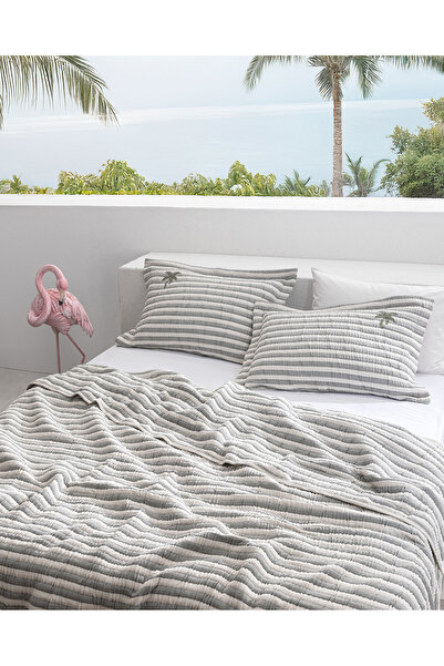 Madame Coco Quinquis Double Bedspread