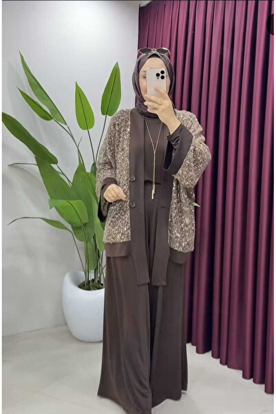 aysegulgungor kadın tesettür takım