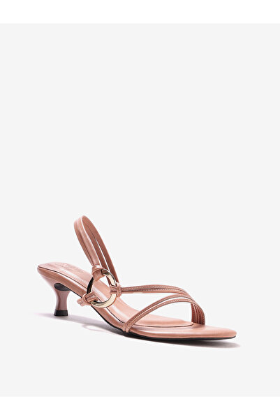 Pair-ie Tales By Styli Women Crisscross Strap Sandals with Metallic Ring